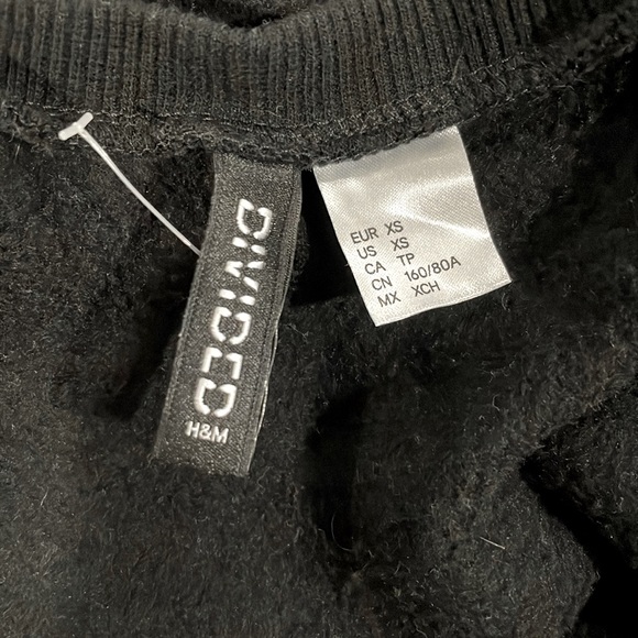 H&M Rainbow Sweatshirt - Picture 3 of 8